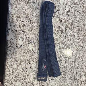 Vineyard Vines Navy Belt Bag